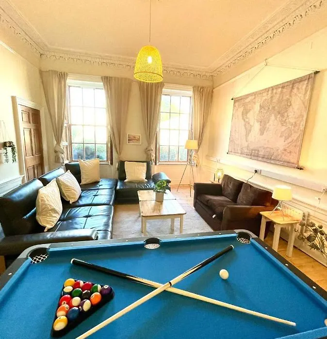 Newington House-1